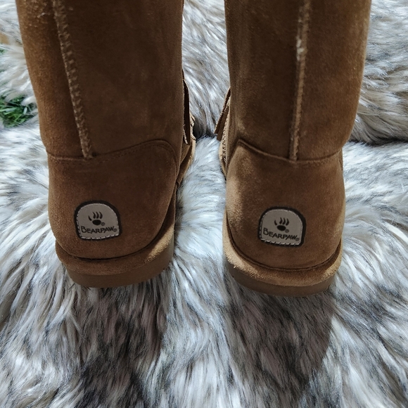 BearPaw Suede Christie  boot size 12Wide Hickory - Picture 3 of 7